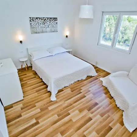 Holiday home Island Hvar Lechalet With Pool