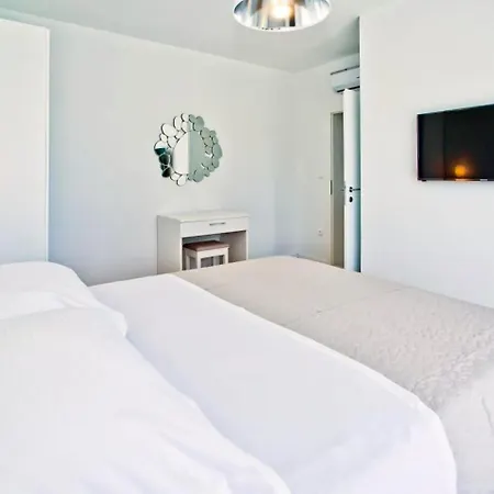 Lechalet On Hvar Island With Private Pool & Peaceful Location Сasa de vacaciones
