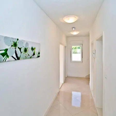 Lechalet On Hvar Island With Private Pool & Peaceful Location Bogomolje