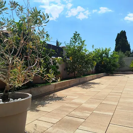 Lechalet On Hvar Island With Private Pool & Peaceful Location *