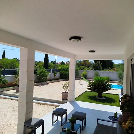 Lechalet On Hvar Island With Private Pool & Peaceful Location * Bogomolje