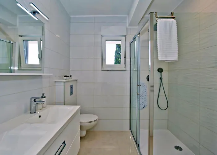 別荘 Lechalet On Hvar Island With Private Pool & Peaceful Location Bogomolje