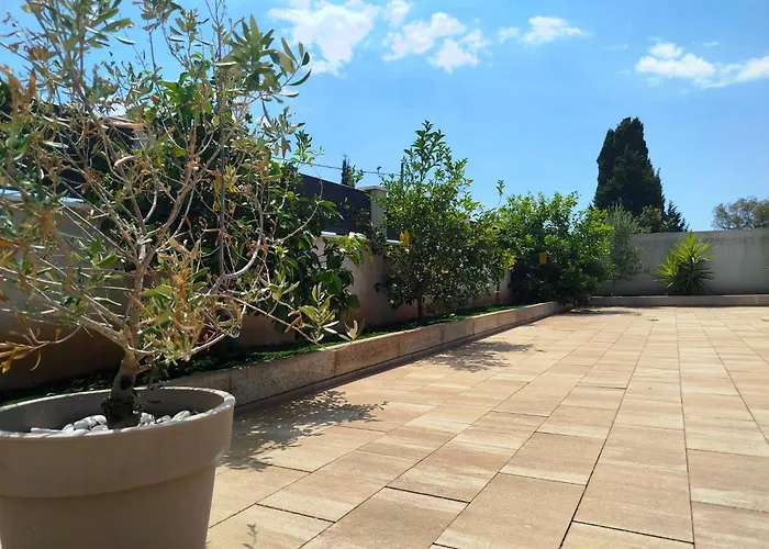 Lechalet On Hvar Island With Private Pool & Peaceful Location *