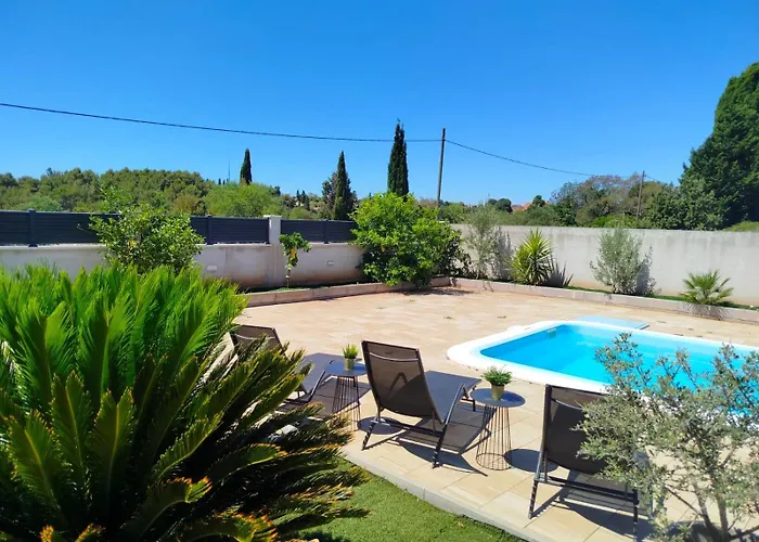 別荘 Lechalet On Hvar Island With Private Pool & Peaceful Location Bogomolje