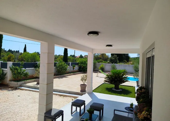 Lechalet On Hvar Island With Private Pool & Peaceful Location * Bogomolje